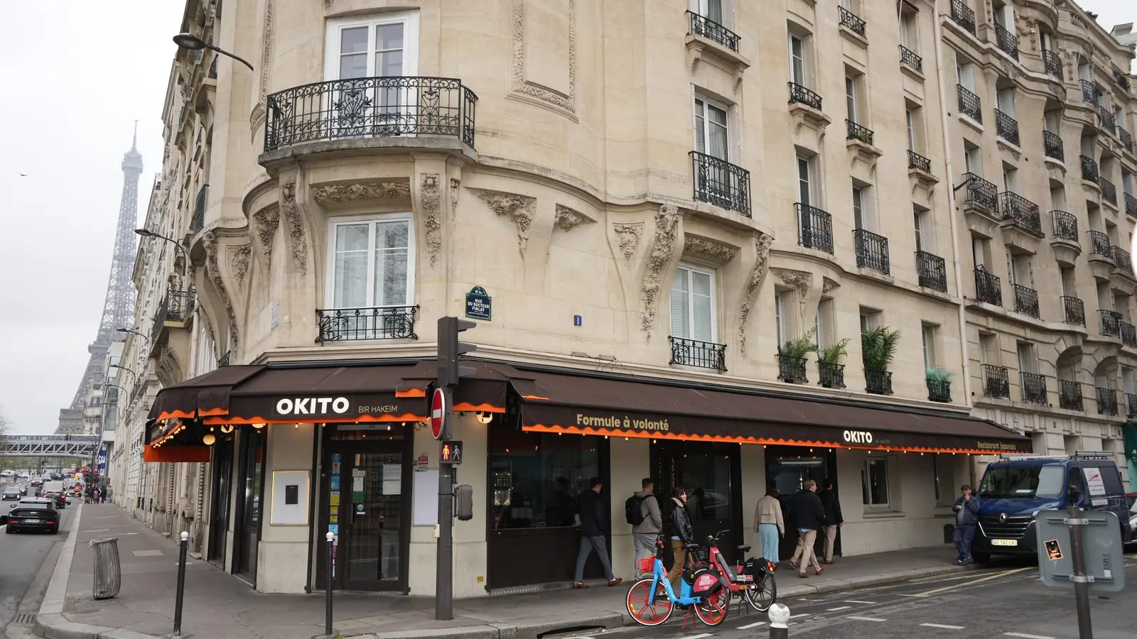 Publicite etablissement facade restaurant paris