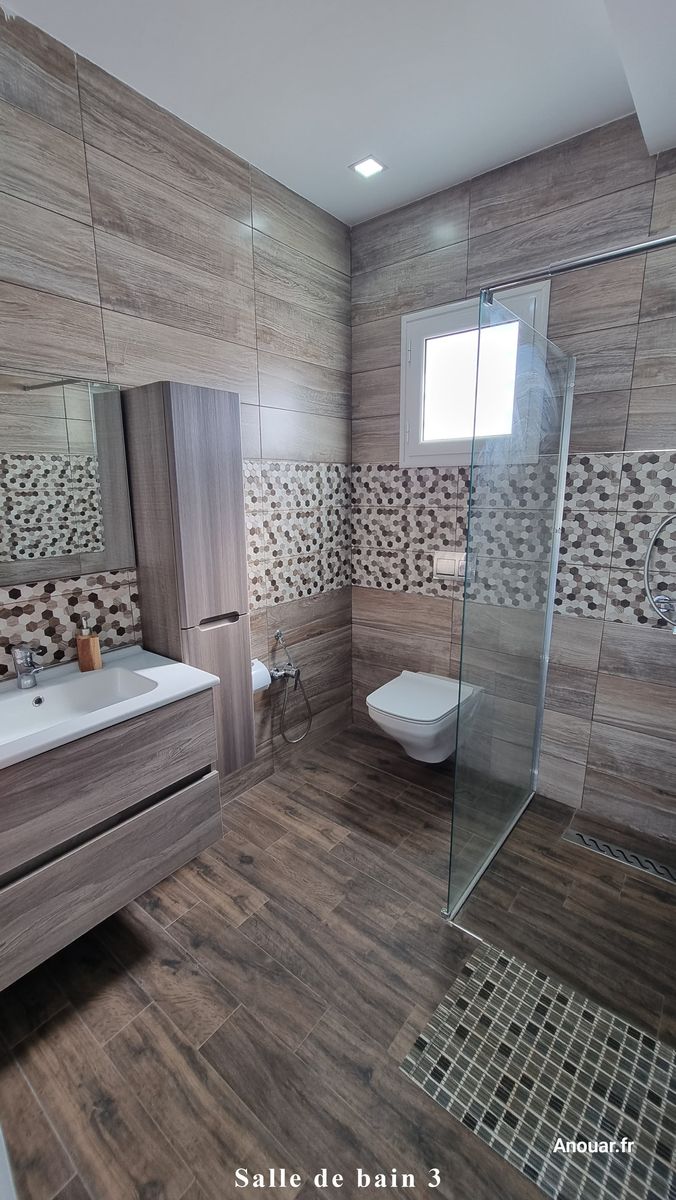 Salle de bain 3 avec grand meuble vasque