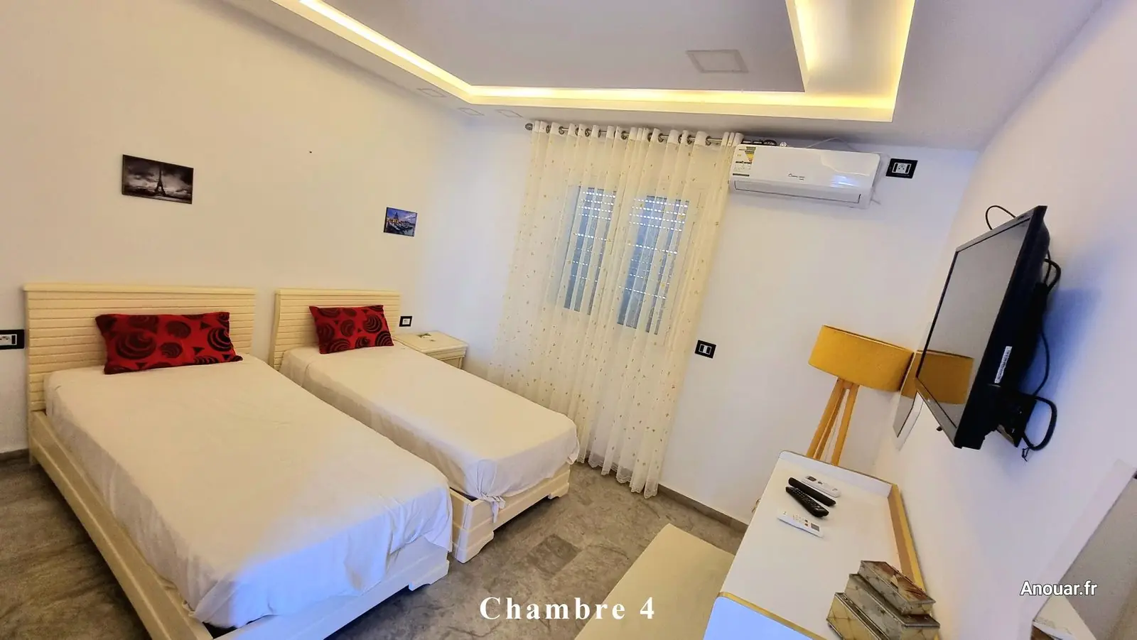 Location villa djerba midoun piscine chambre 4 deux lits simples tv