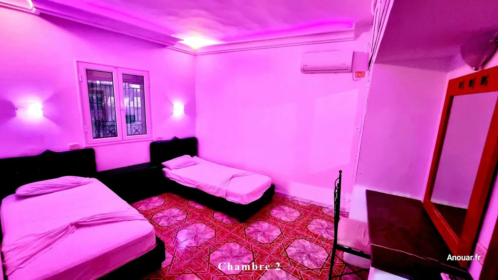 Location villa djerba piscine jacuzzi chambre 2 deux lits climatisee yeti