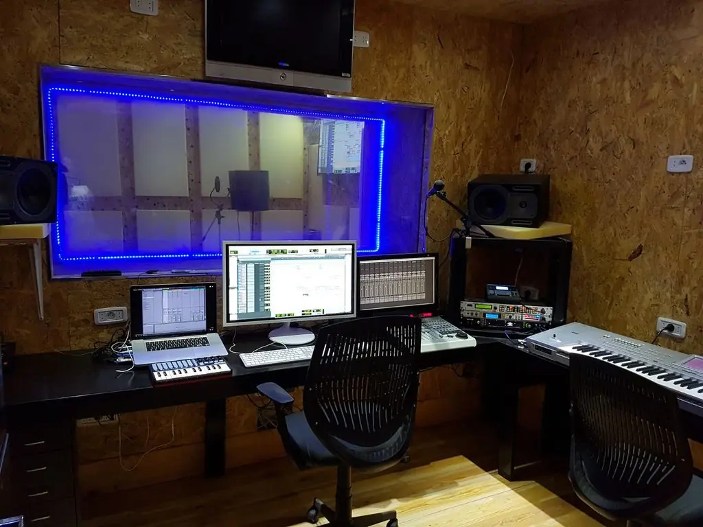 Cabine enregistrement vocal booth djerba midoun