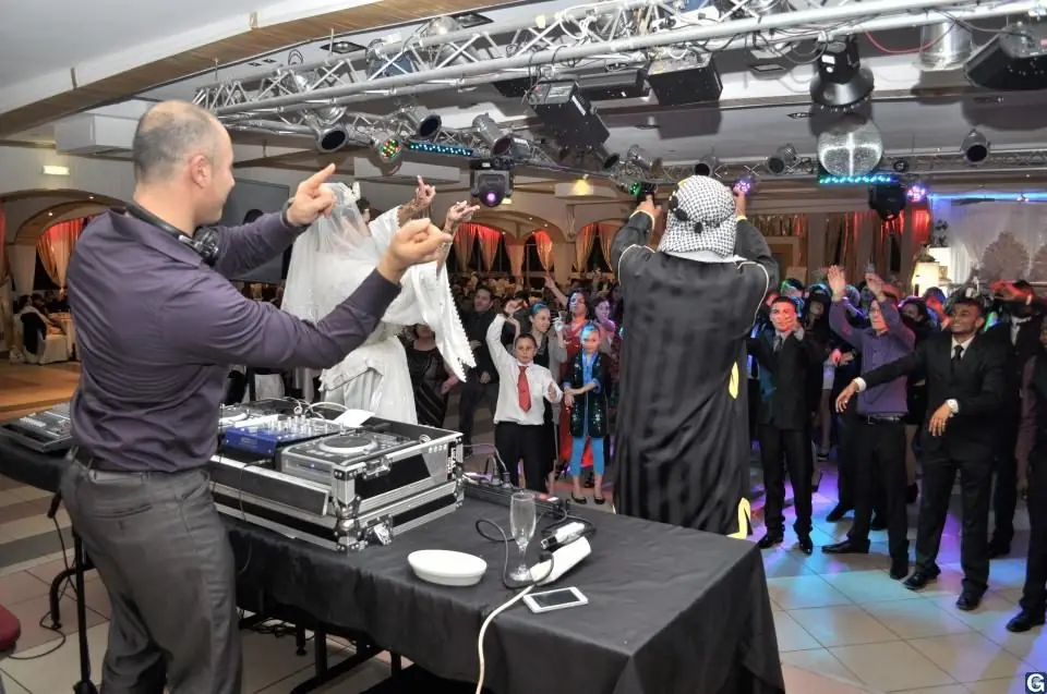 Dj mariage evry animateur maries