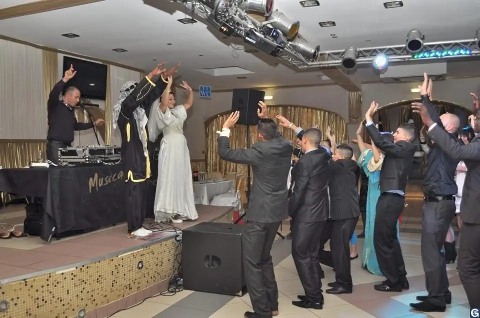 Dj mariage maghrebin danse maries scene
