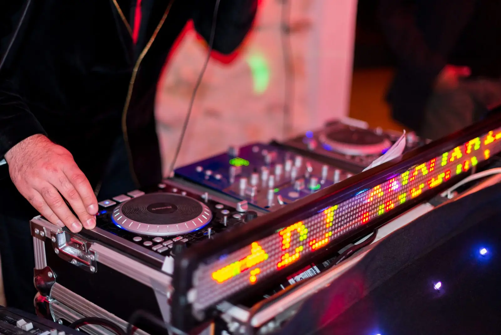 Location dj platines materiel sonorisation